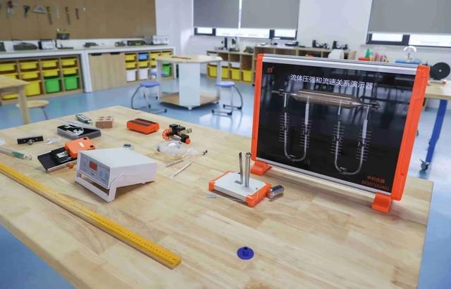 最美生產(chǎn)線丨上海中科教育裝備集團 教學(xué)儀器的匠心之旅